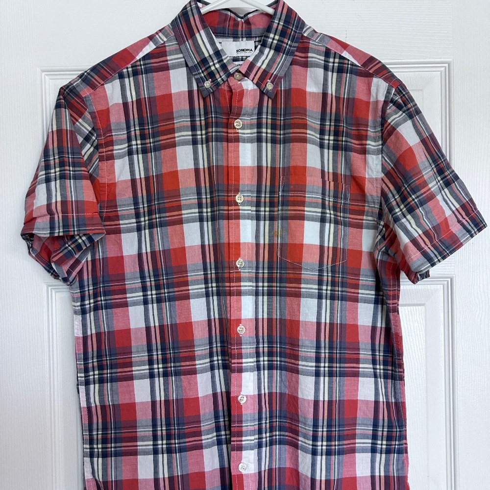 Sonoma Long-Sleeve Plaid Button Down Shirt, Size Medium